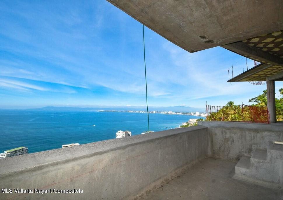 20251030215628618723000000 o