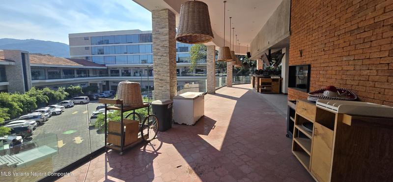 1010 Av. Francisco Villa 26, Parota Center Lc 26, Puerto Vallarta, Ja