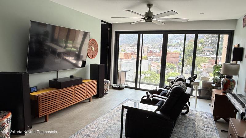 105 Sail View Unit 704 704