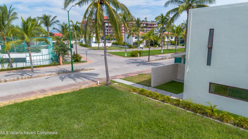 20251119192341429876000000 o