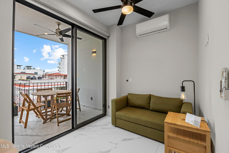 20251024070946930641000000 o