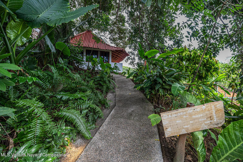 20250924230451645392000000 o