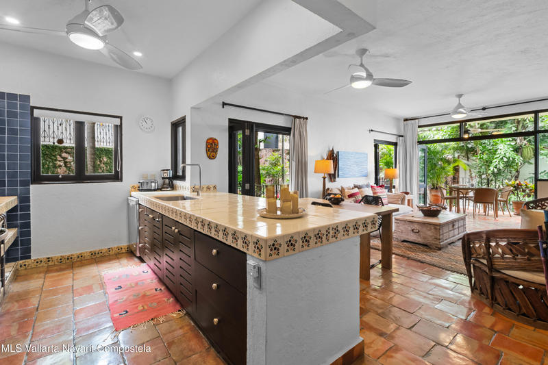 20251017203319559816000000 o