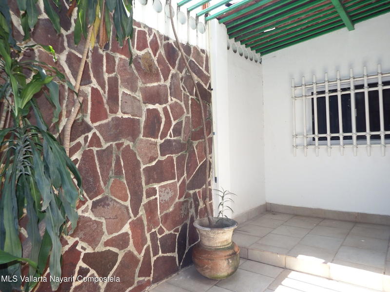 20250916215327275865000000 o