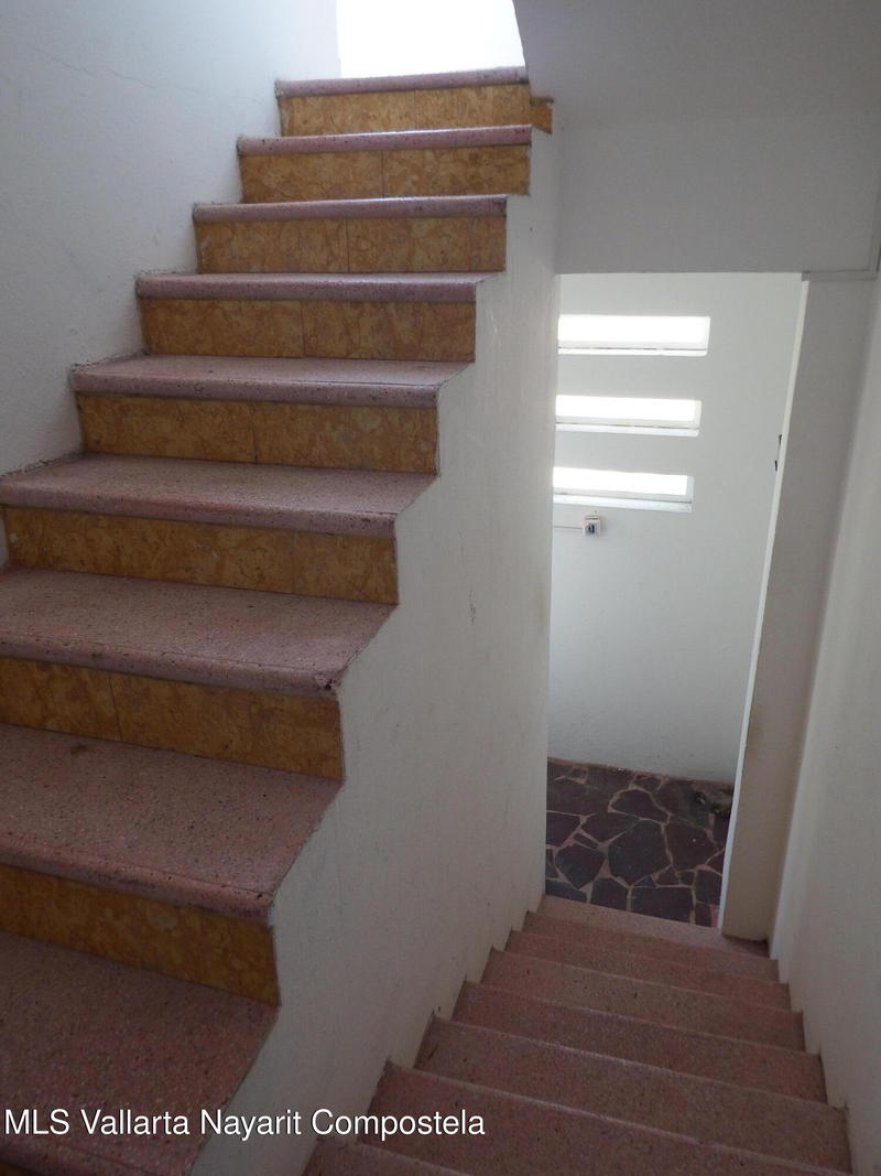 20250916215900275207000000 o