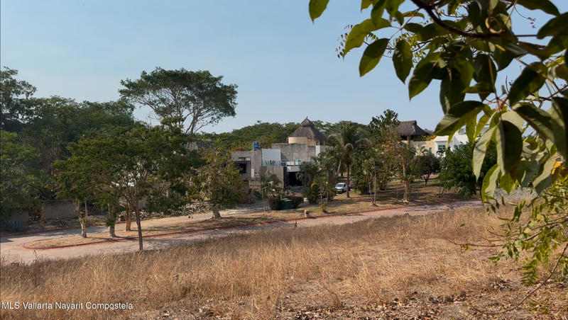 20251001205434358606000000 o