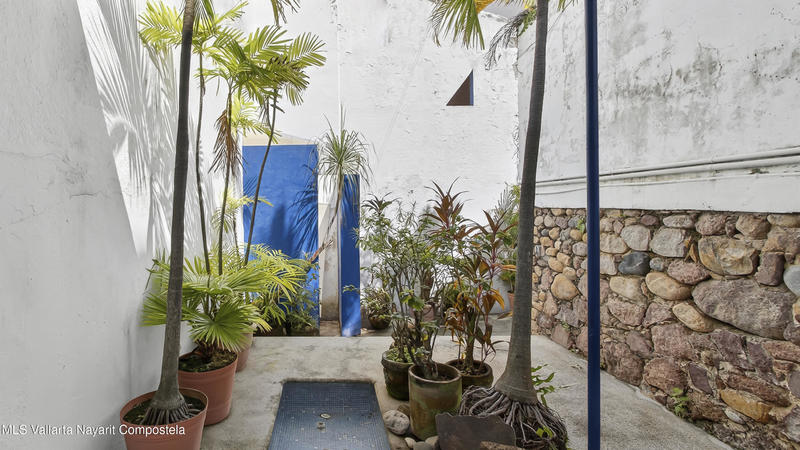 20251022215332766809000000 o