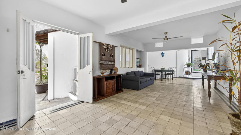 20251022215346008989000000 o