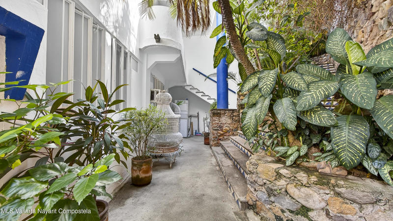 20251022215425816690000000 o