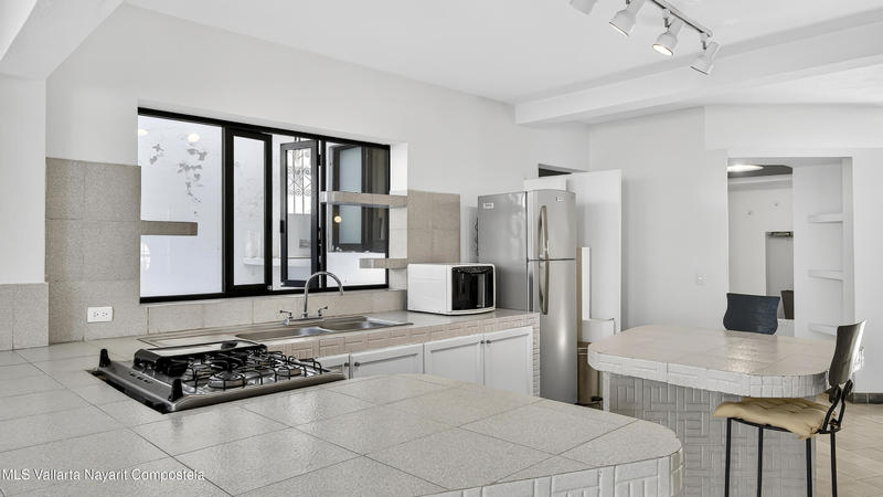 20251022215459266776000000 o