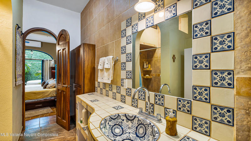 20250530221524229793000000 o