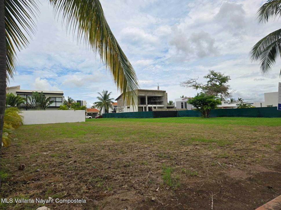 20250930194211077675000000 o