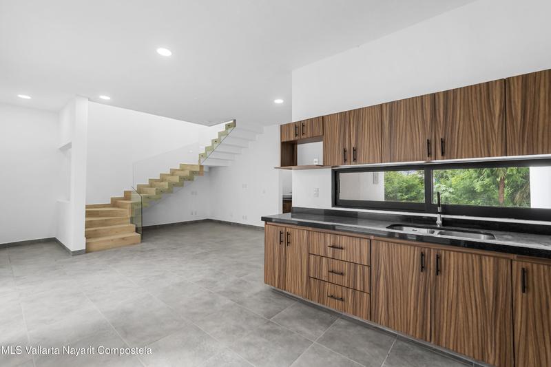 20250805210247999733000000 o