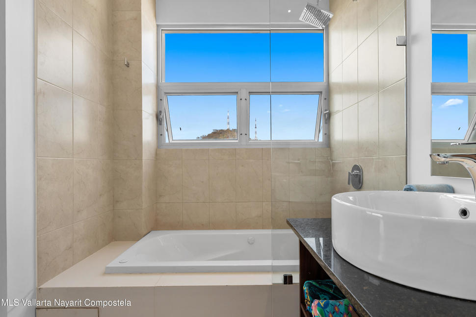 20260131190311722353000000 o