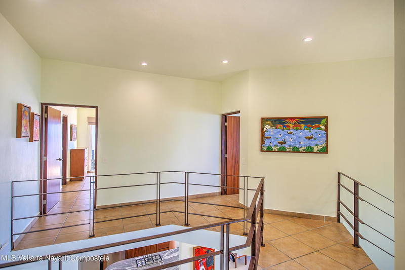 20251028045023764857000000 o