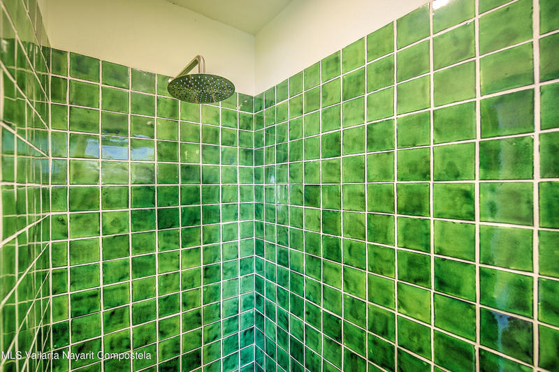 20251028045510460211000000 o