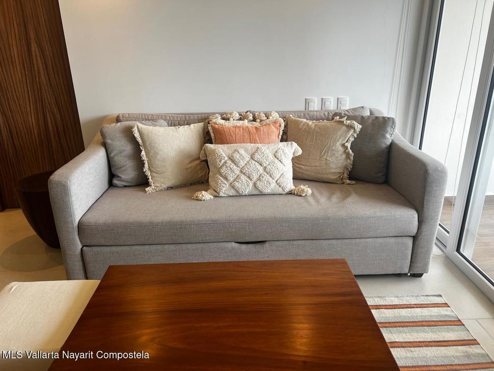 20251105011923423055000000 o