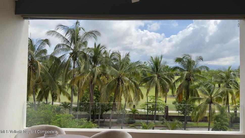 20251119210123175777000000 o