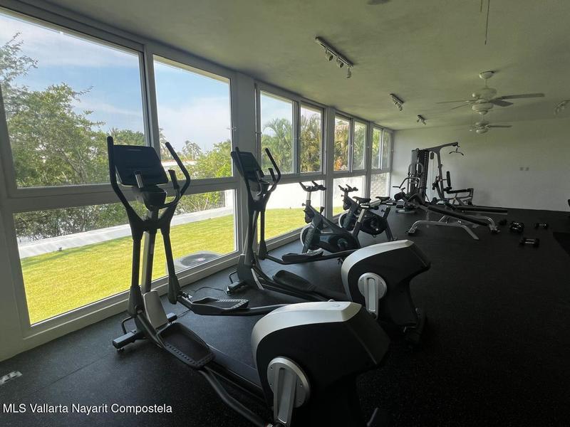 20251119210759711716000000 o