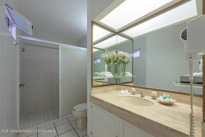 20251010211102766968000000 o