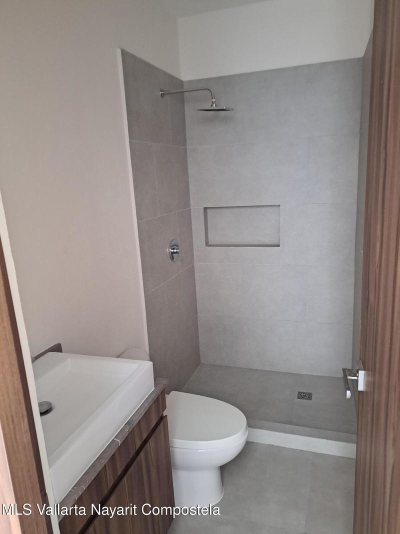 20250808194512428514000000 o