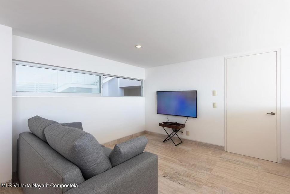 20251107022807484256000000 o