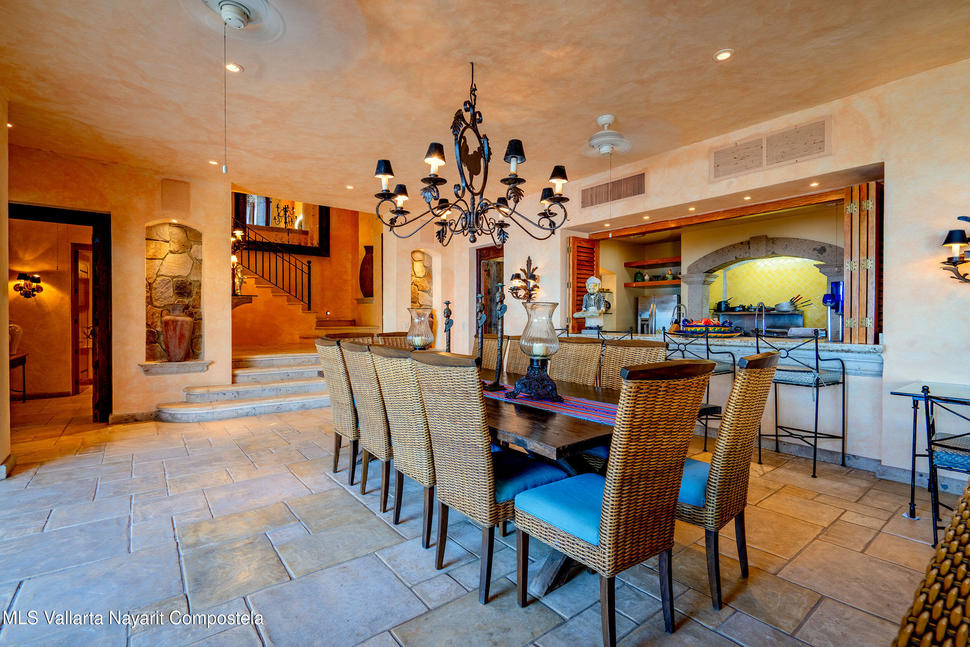 20250806213218590132000000 o