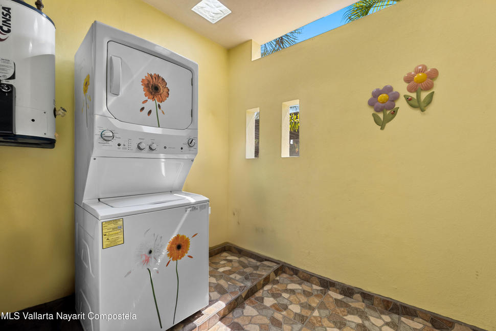 20260209223558945541000000 o