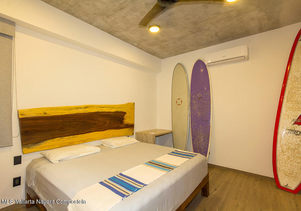 20251208181547735379000000 o