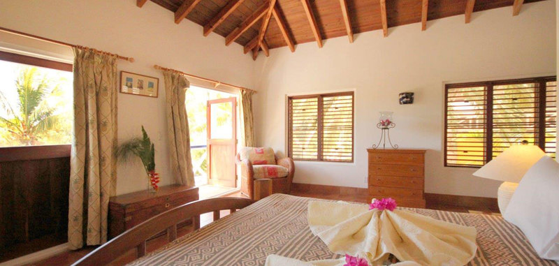Antigua villa 19 11