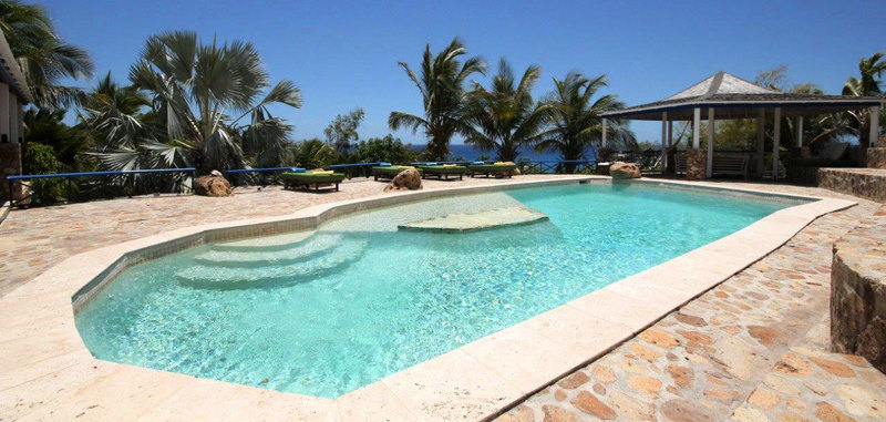 Antigua villa 19 23
