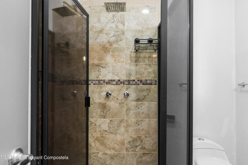 20250904225630292533000000 o