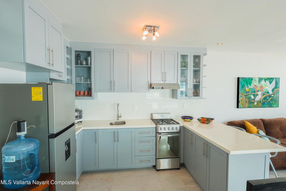 20251130182426164085000000 o