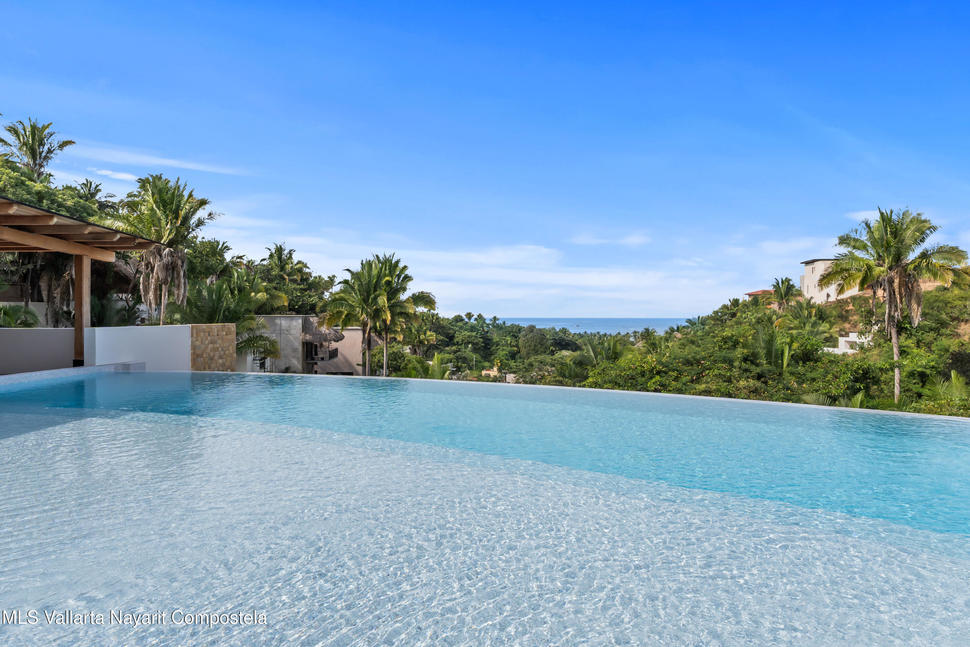 20251211170243089316000000 o