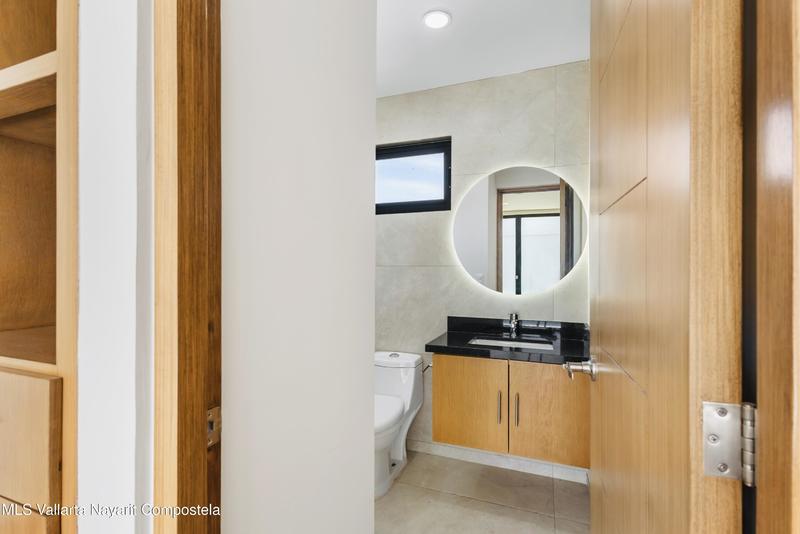 20251222200644434467000000 o