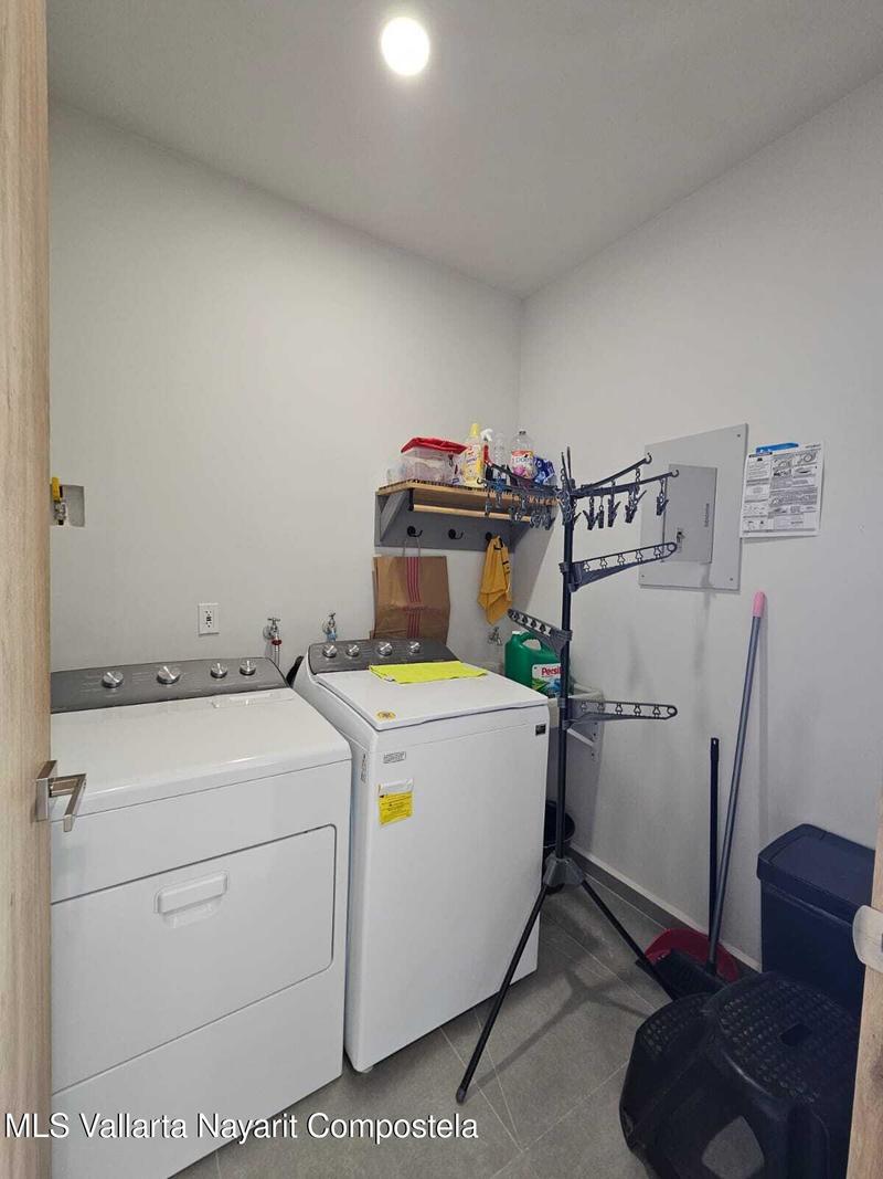 20251219220841041578000000 o