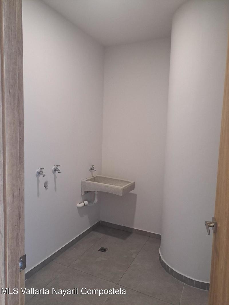 20251213060526051752000000 o