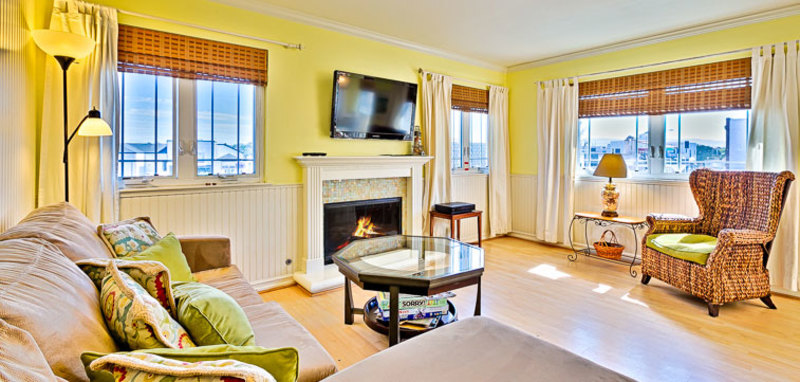 Balboa Beach Condo Villa Rental