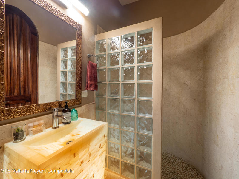 20250707233632719145000000 o