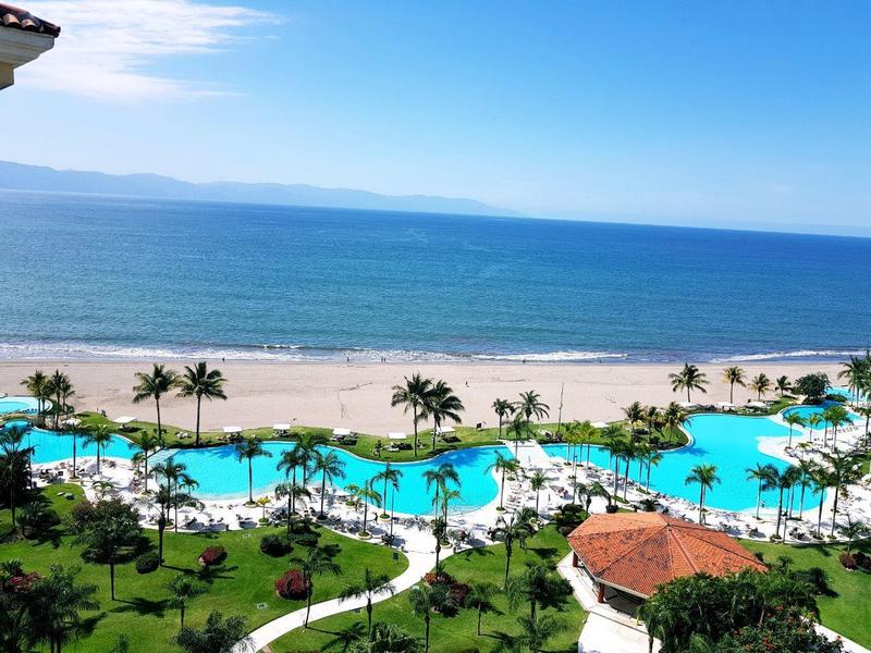 Bay View Grand E-1304
