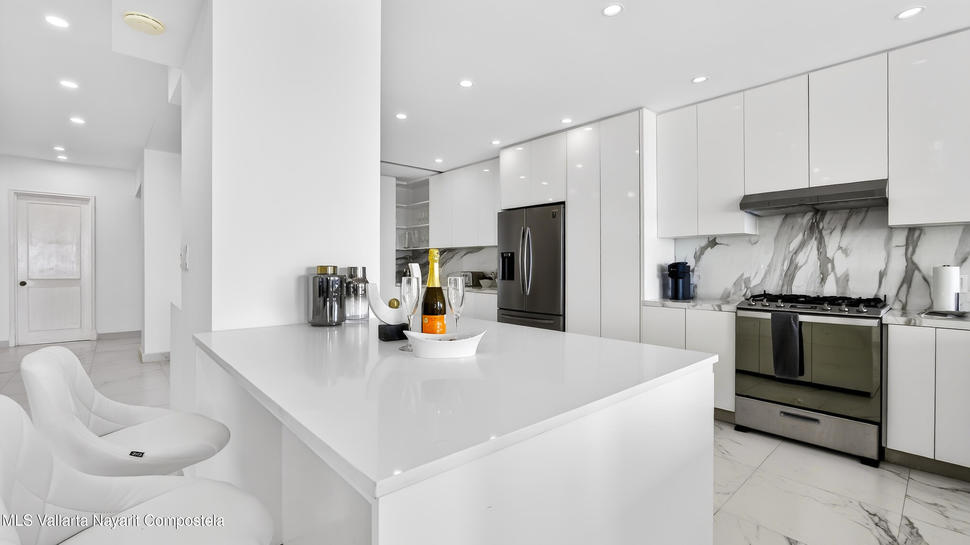 20251215203656589967000000 o