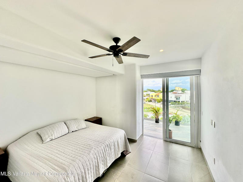 20250910163816815921000000 o