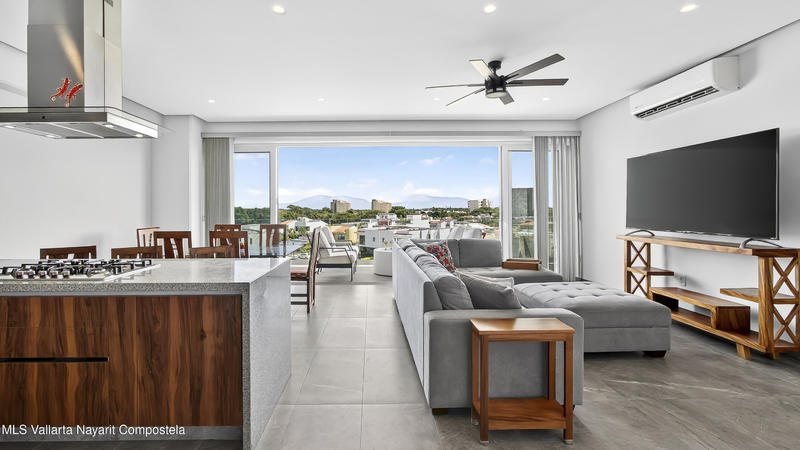 20251013053016077096000000 o