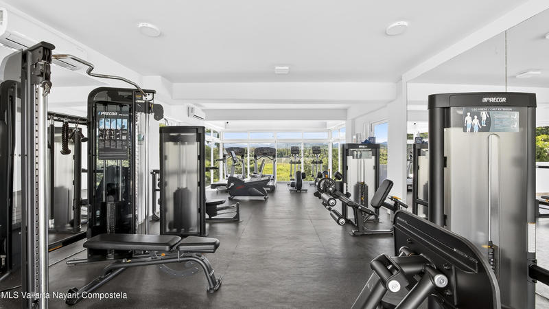 20251013053335005857000000 o