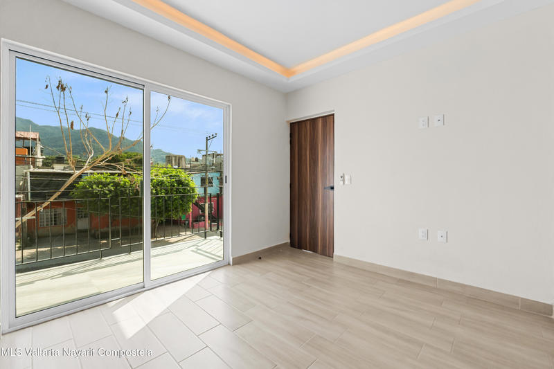 20251203225607146524000000 o