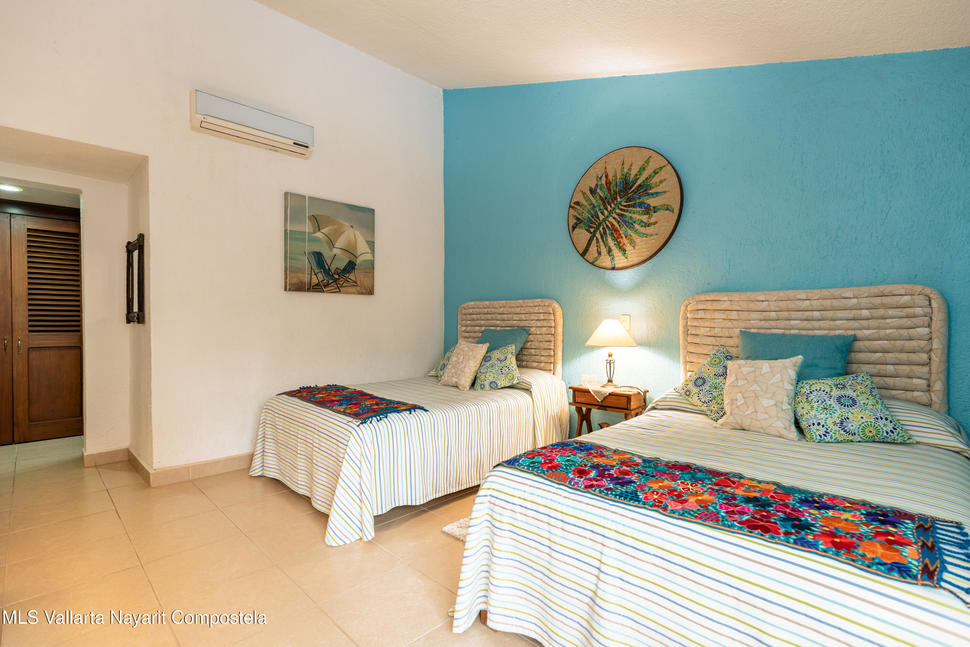 20251207204558525220000000 o