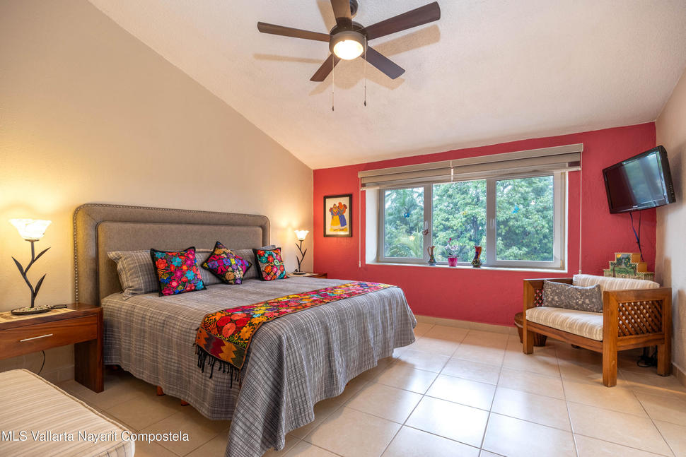 20251207204750361839000000 o