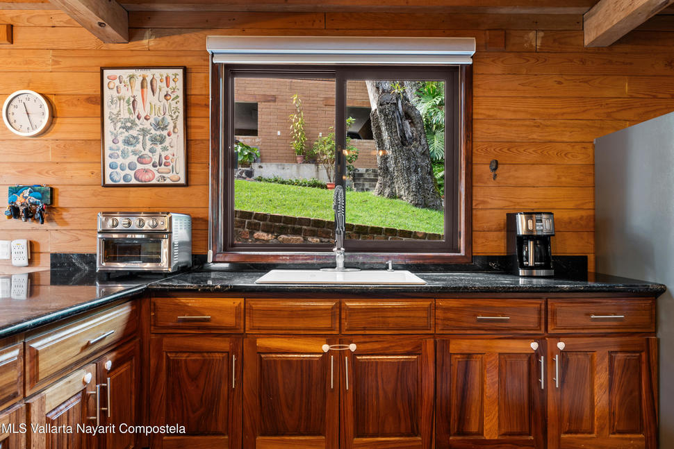 20251215234025715109000000 o