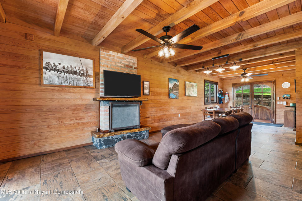 20251215234155953272000000 o