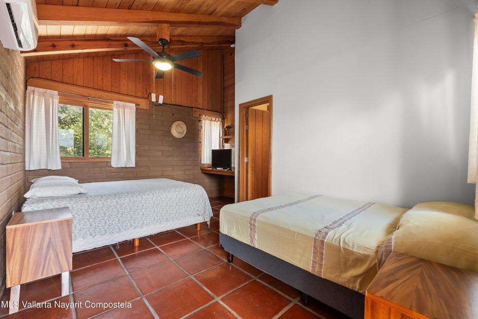 20251215234311395503000000 o